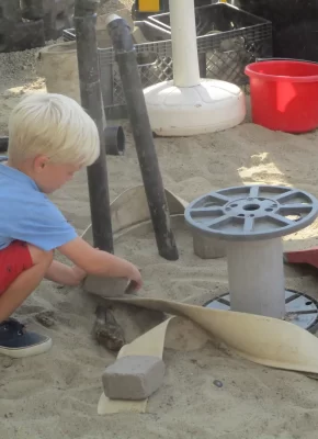 Building-in-the-Sand-scaled